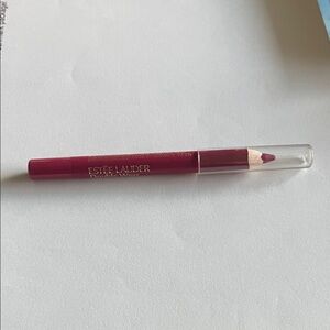 Estee Lauder Double Wear Stay in Place Lip Pencil
02 Fuchsia Travel Size